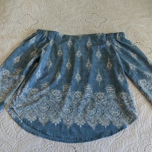 Off shoulder top